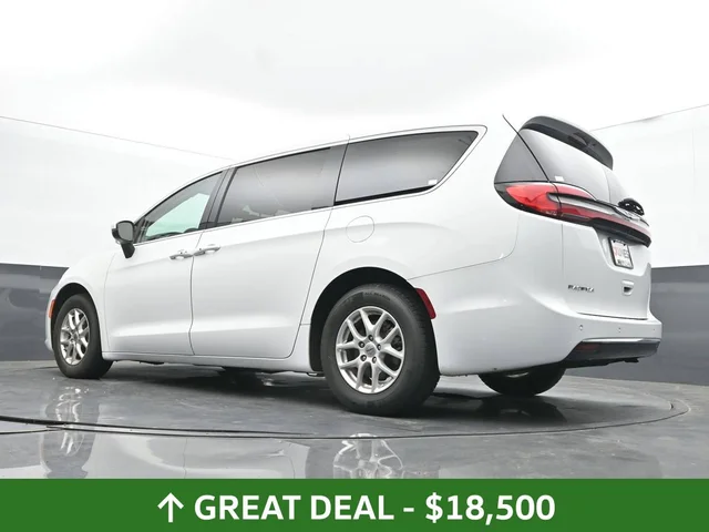 SEMINUEVOS CHRYSLER Pacifica a Estados en autogozo