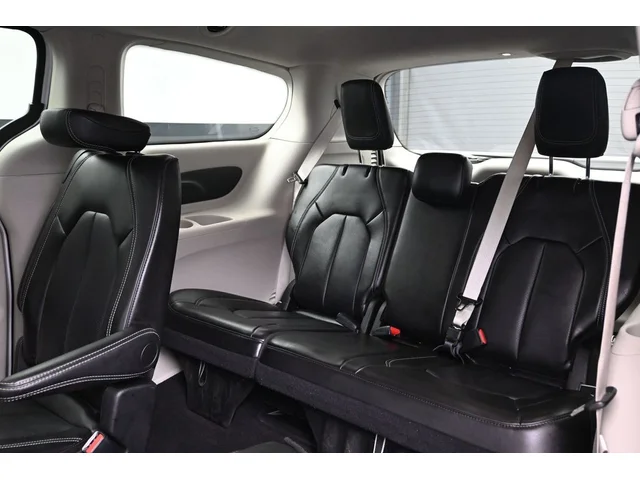 SEMINUEVOS CHRYSLER Pacifica a Estados en autogozo
