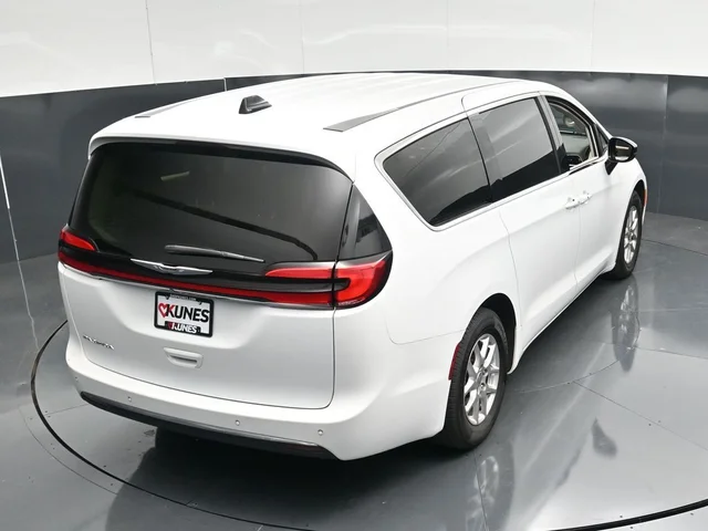 SEMINUEVOS CHRYSLER Pacifica a Estados en autogozo