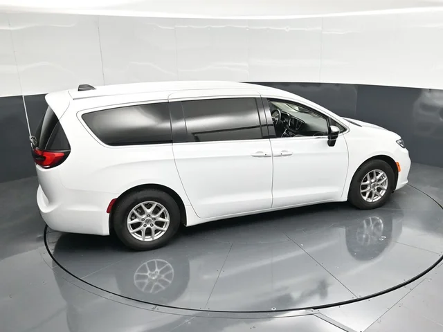 SEMINUEVOS CHRYSLER Pacifica a Estados en autogozo