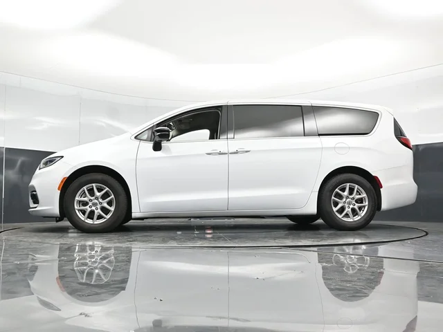 SEMINUEVOS CHRYSLER Pacifica a Estados en autogozo