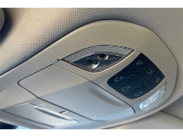SEMINUEVOS CHRYSLER Pacifica at ELK GROVE in Elk Grove Buick GMC
