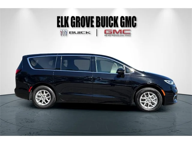 SEMINUEVOS CHRYSLER Pacifica at ELK GROVE in Elk Grove Buick GMC