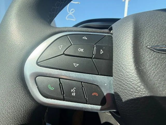 SEMINUEVOS CHRYSLER Pacifica a Estados en autogozo