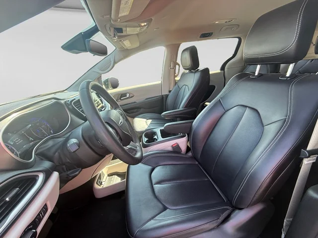 SEMINUEVOS CHRYSLER Pacifica a Estados en autogozo