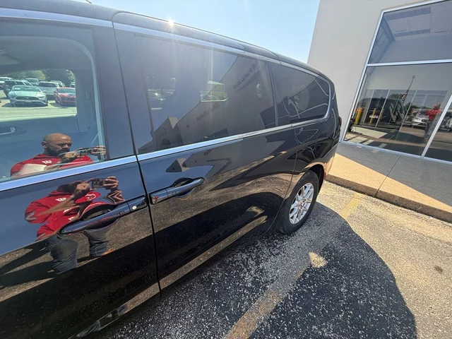 SEMINUEVOS CHRYSLER Pacifica a Estados en autogozo