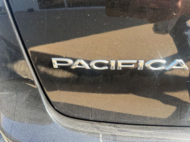 SEMINUEVOS CHRYSLER Pacifica a Estados en autogozo