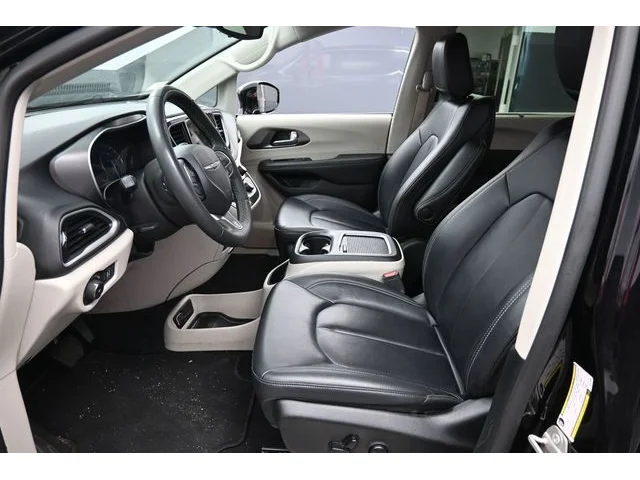 SEMINUEVOS CHRYSLER Pacifica a Estados en autogozo