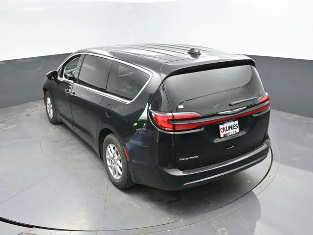 SEMINUEVOS CHRYSLER Pacifica a Estados en autogozo
