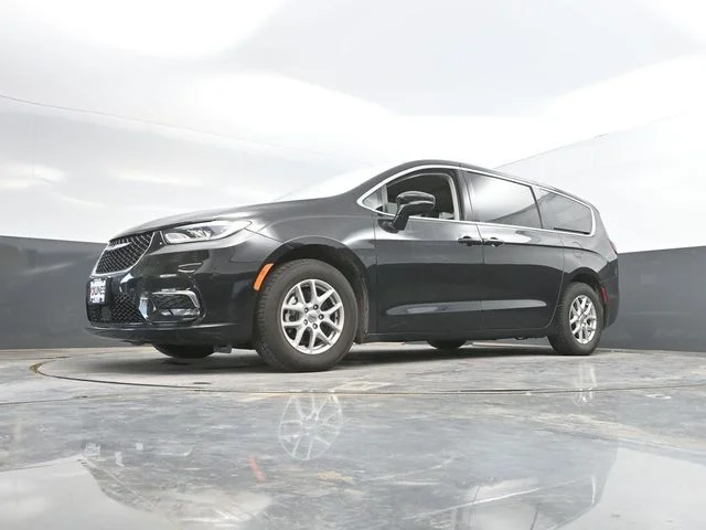 SEMINUEVOS CHRYSLER Pacifica a Estados en autogozo