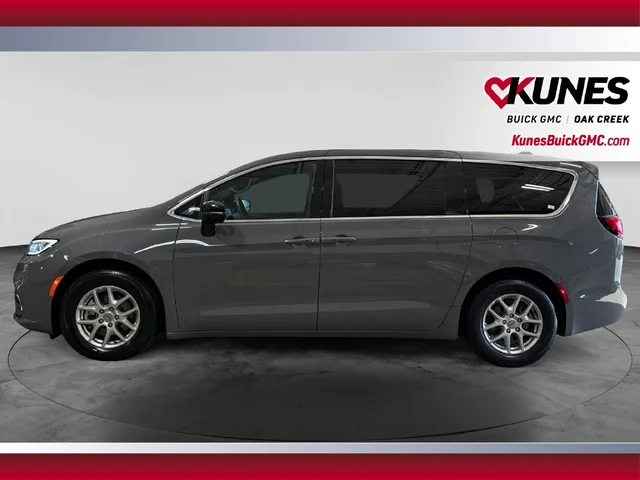 SEMINUEVOS CHRYSLER Pacifica a Estados en autogozo