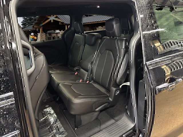 Nuevos CHRYSLER PACIFICA à Estados chez autogozo