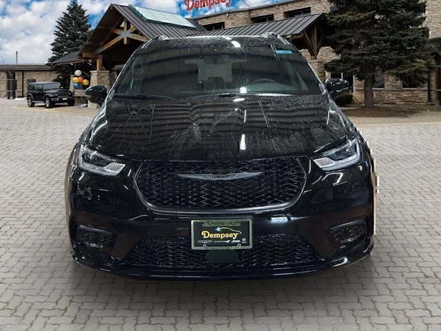 Nuevos CHRYSLER PACIFICA à Estados chez autogozo