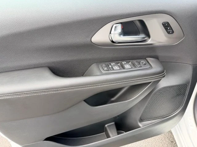 Nuevos CHRYSLER PACIFICA à Estados chez autogozo
