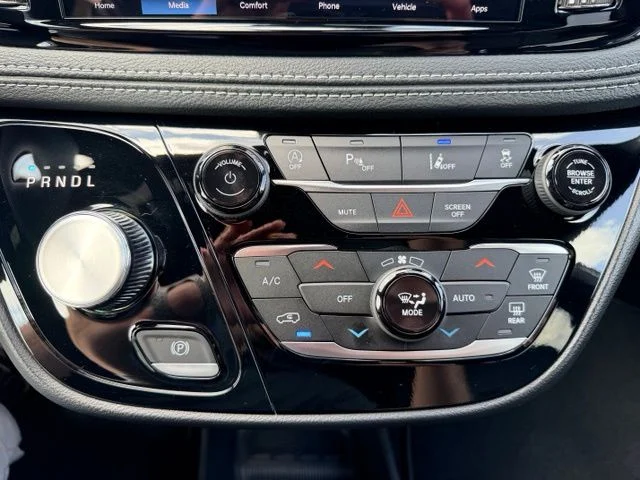 Nuevos CHRYSLER PACIFICA à Estados chez autogozo