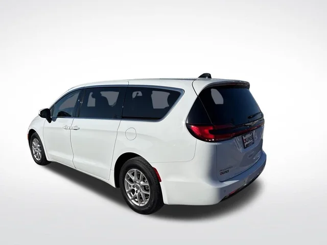 SEMINUEVOS CHRYSLER Pacifica a Estados en autogozo