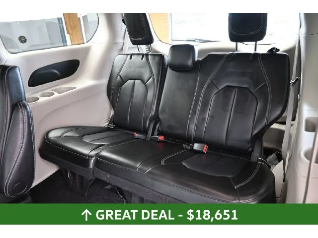 SEMINUEVOS CHRYSLER Pacifica a Estados en autogozo