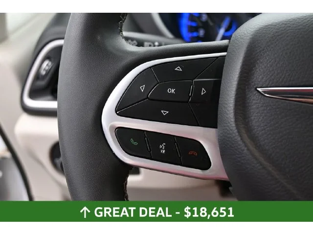 SEMINUEVOS CHRYSLER Pacifica a Estados en autogozo