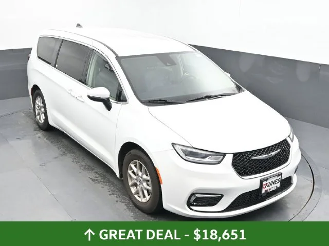 SEMINUEVOS CHRYSLER Pacifica a Estados en autogozo