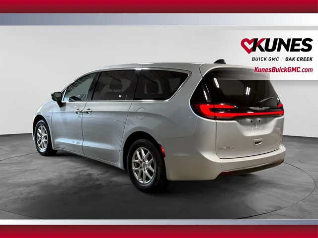 SEMINUEVOS CHRYSLER Pacifica a Estados en autogozo