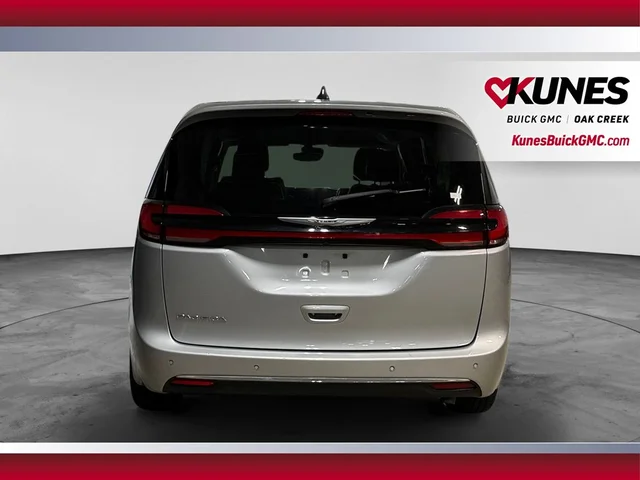 SEMINUEVOS CHRYSLER Pacifica a Estados en autogozo