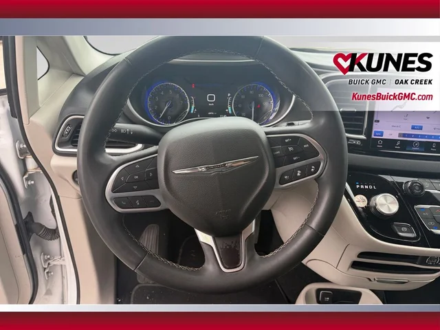SEMINUEVOS CHRYSLER Pacifica a Estados en autogozo