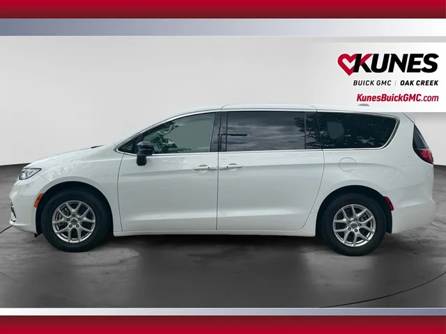 SEMINUEVOS CHRYSLER Pacifica a Estados en autogozo