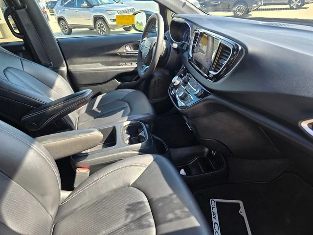 SEMINUEVOS CHRYSLER Pacifica a Estados en autogozo