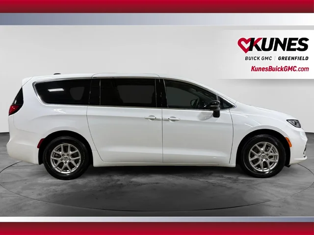 SEMINUEVOS CHRYSLER Pacifica a Estados en autogozo