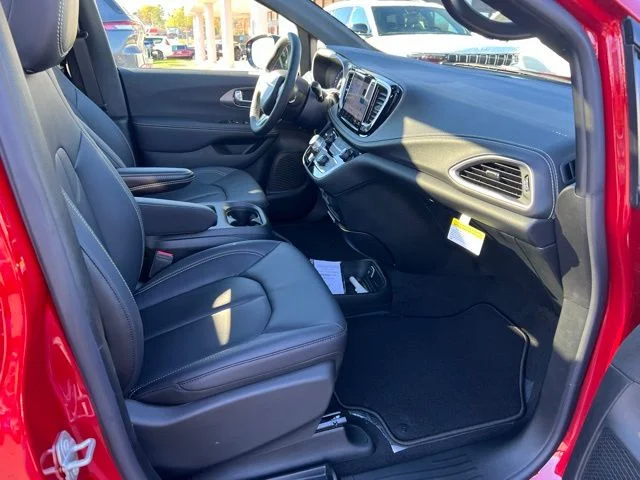 Nuevos CHRYSLER PACIFICA à Estados chez autogozo