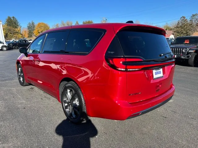 Nuevos CHRYSLER PACIFICA à Estados chez autogozo