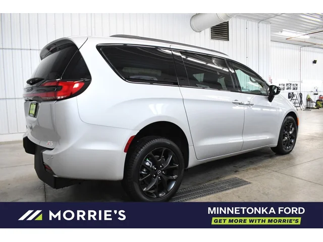 SEMINUEVOS CHRYSLER Pacifica a Estados en autogozo
