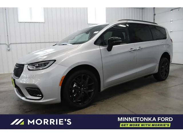 SEMINUEVOS CHRYSLER Pacifica a Estados en autogozo