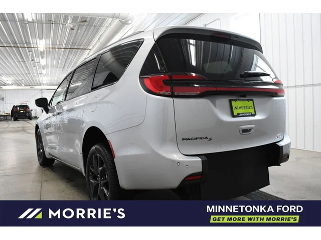 SEMINUEVOS CHRYSLER Pacifica a Estados en autogozo