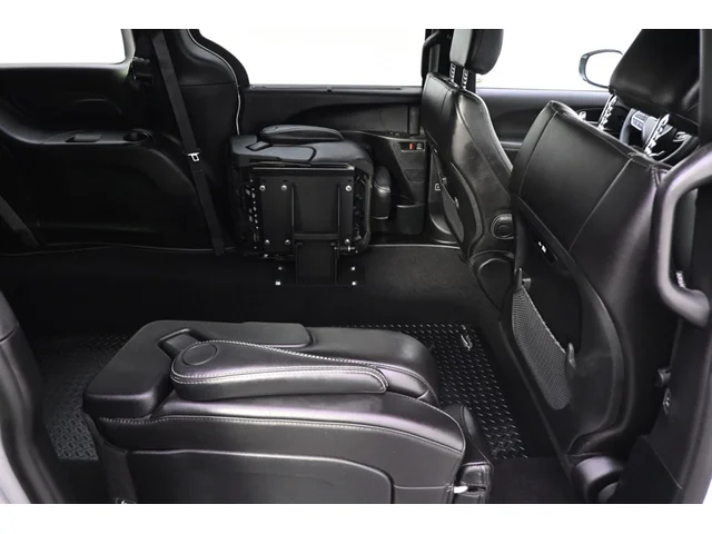 SEMINUEVOS CHRYSLER Pacifica a Estados en autogozo