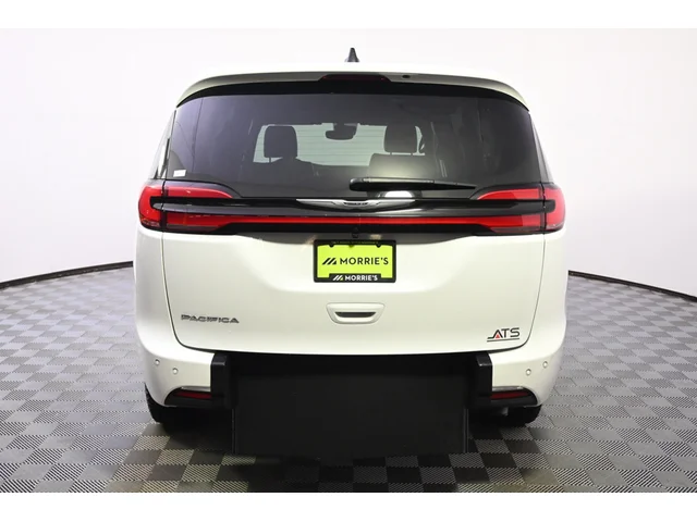 SEMINUEVOS CHRYSLER Pacifica a Estados en autogozo