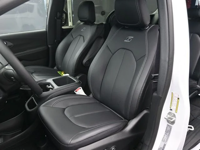 Nuevos CHRYSLER PACIFICA à Estados chez autogozo