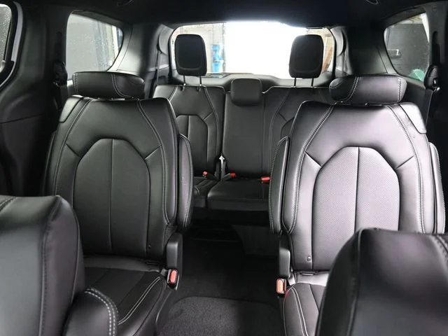 Nuevos CHRYSLER PACIFICA à Estados chez autogozo