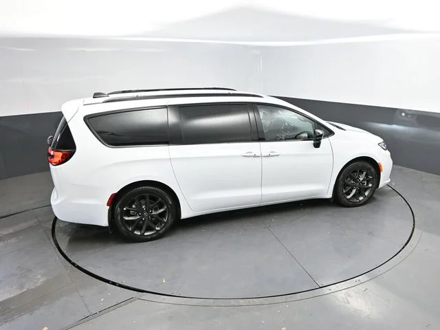 Nuevos CHRYSLER PACIFICA à Estados chez autogozo