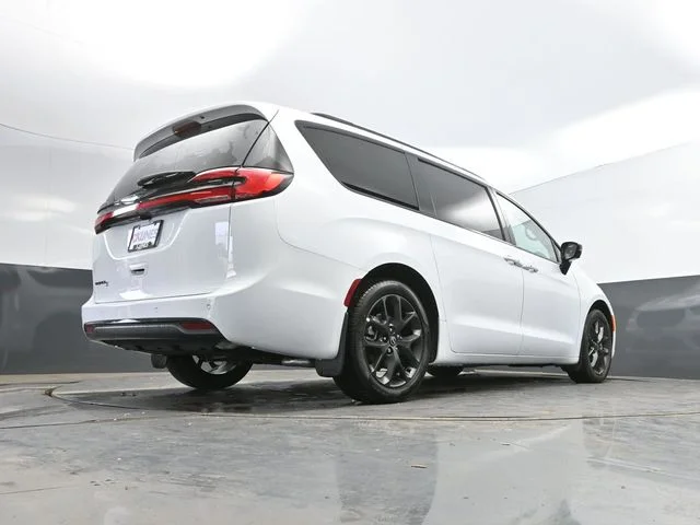 Nuevos CHRYSLER PACIFICA à Estados chez autogozo