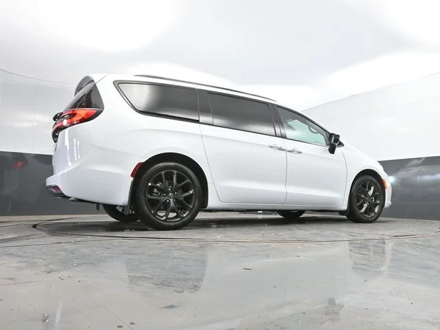 Nuevos CHRYSLER PACIFICA à Estados chez autogozo