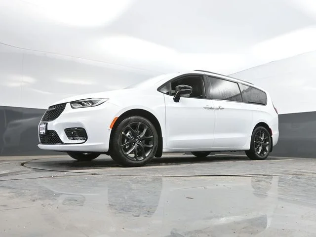 Nuevos CHRYSLER PACIFICA à Estados chez autogozo
