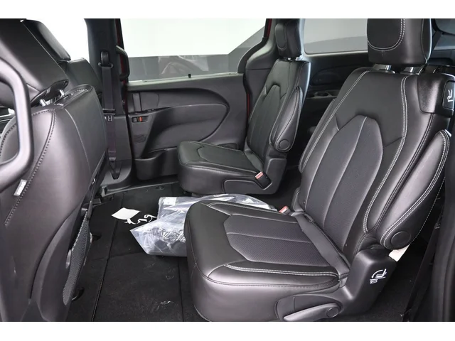 Nuevos CHRYSLER PACIFICA à Estados chez autogozo