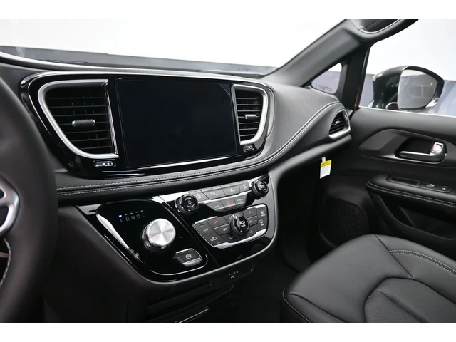 Nuevos CHRYSLER PACIFICA à Estados chez autogozo
