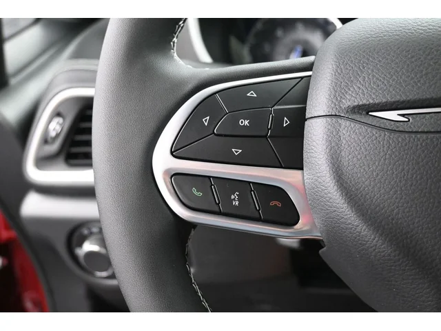 Nuevos CHRYSLER PACIFICA à Estados chez autogozo