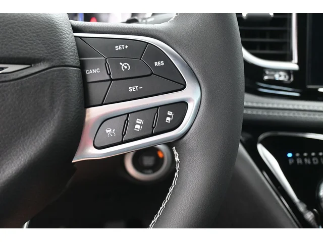 Nuevos CHRYSLER PACIFICA à Estados chez autogozo