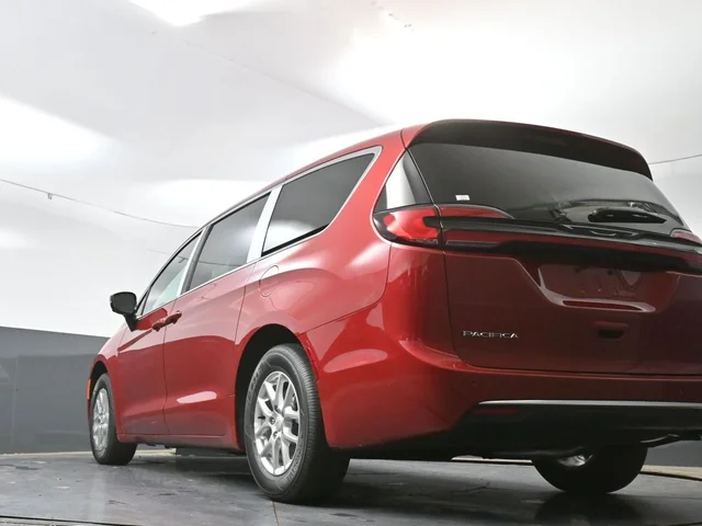 Nuevos CHRYSLER PACIFICA à Estados chez autogozo