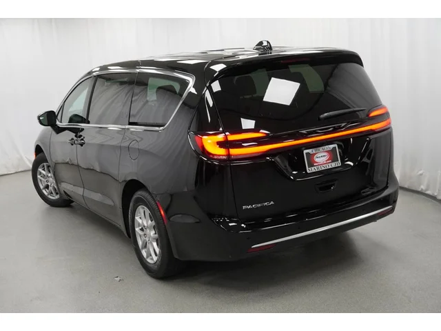 Nuevos CHRYSLER PACIFICA à Estados chez autogozo