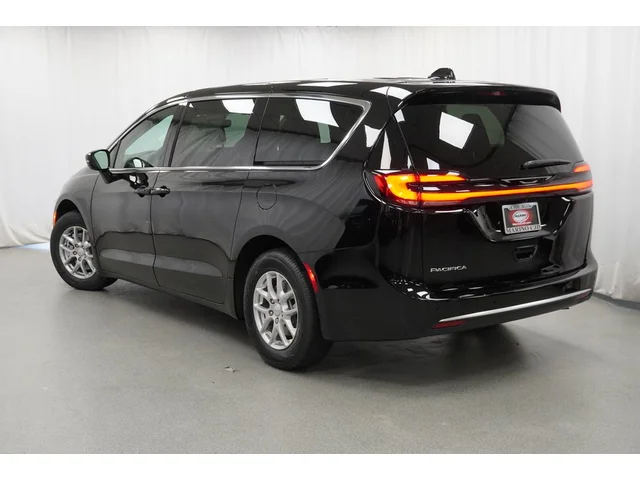 Nuevos CHRYSLER PACIFICA à Estados chez autogozo