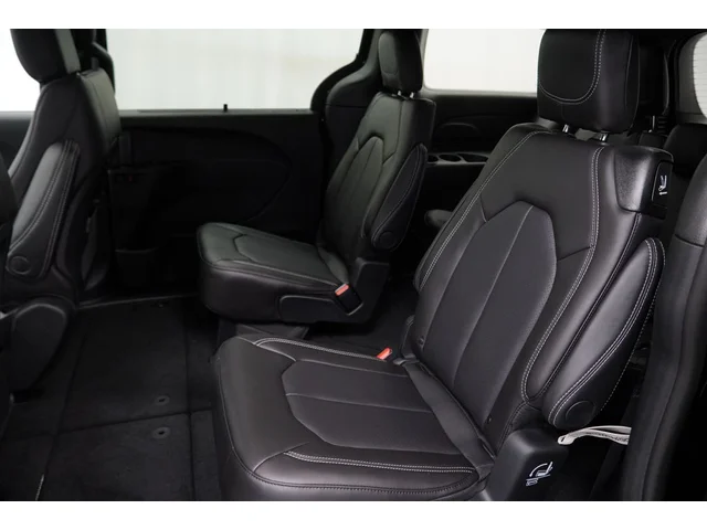 Nuevos CHRYSLER PACIFICA à Estados chez autogozo
